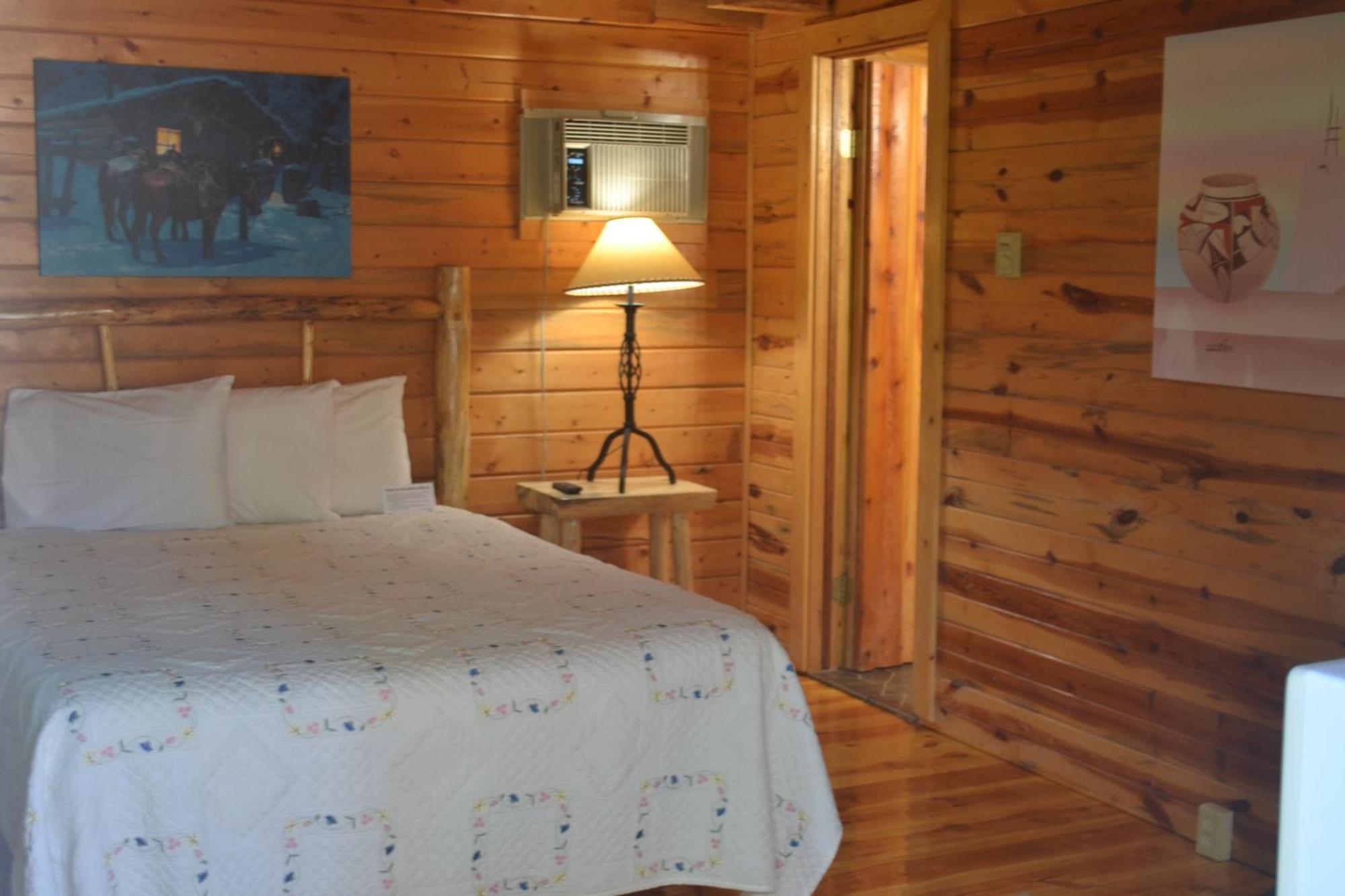Holy Smoke Resort Keystone Room photo